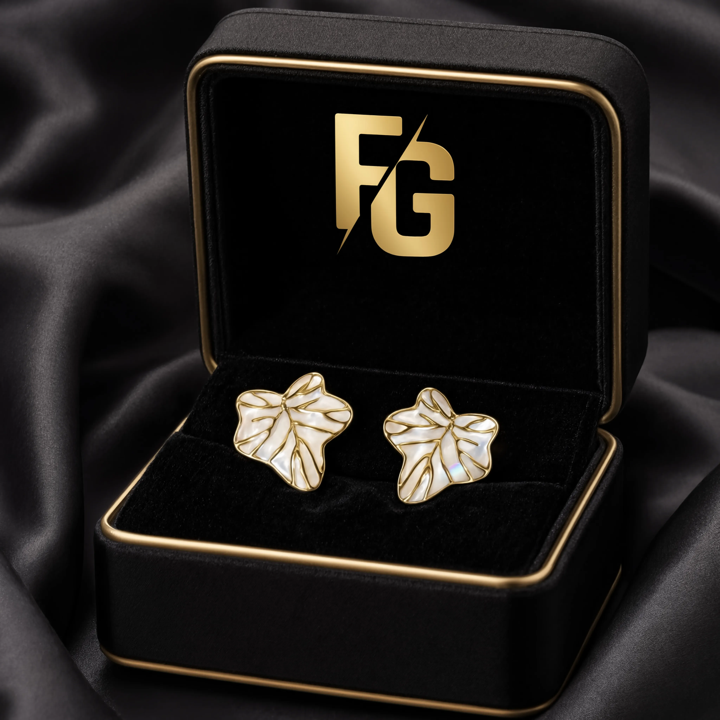 "Autumn Leaves" Earrings – A luxurious pearl-finished design